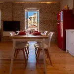 Apartment Vailato Swan White