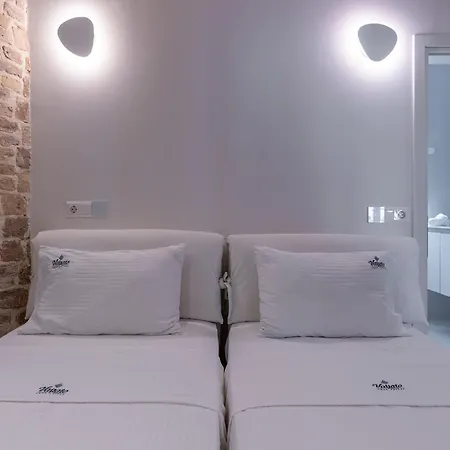 Vailato Swan White Corfu (city)