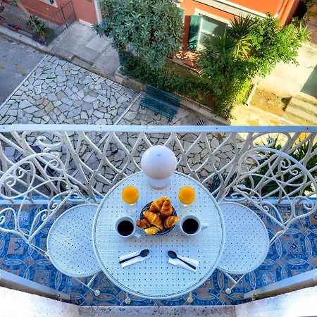 Апартаменты Vailato Swan White